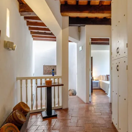 Colonial With Private Pool 7br In Old Town Сasa de vacaciones *