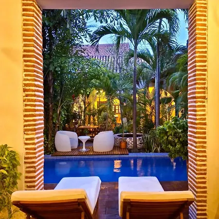Сasa de vacaciones Colonial With Private Pool 7br In Old Town *