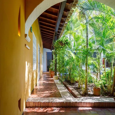 Colonial With Private Pool 7br In Old Town * Cartagena