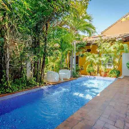 Colonial With Private Pool 7br In Old Town *